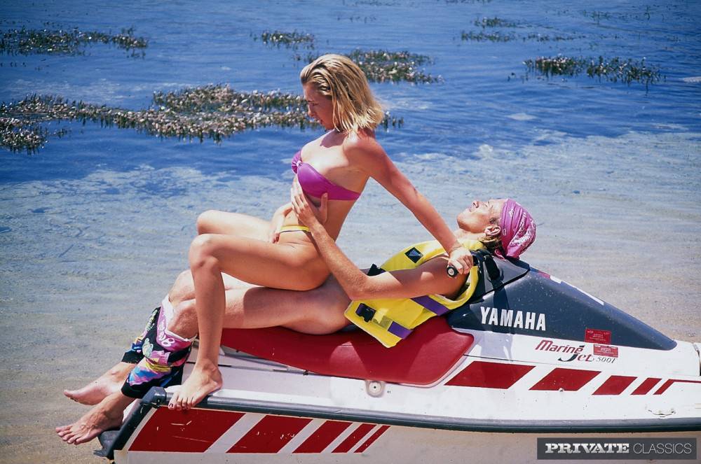 Jet ski: love under the sun - #7