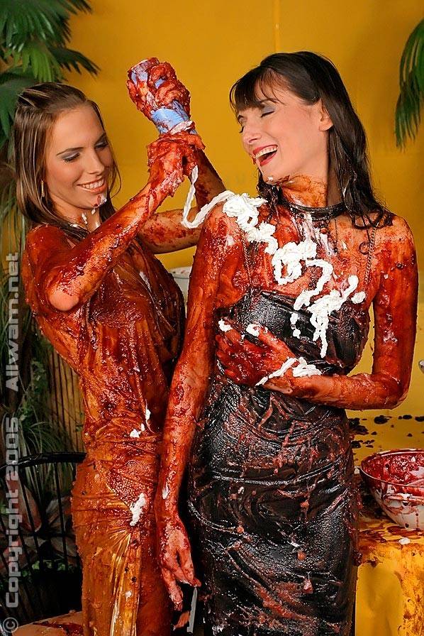 Lesbian babes getting covered in messy chocolate sundaes - #11