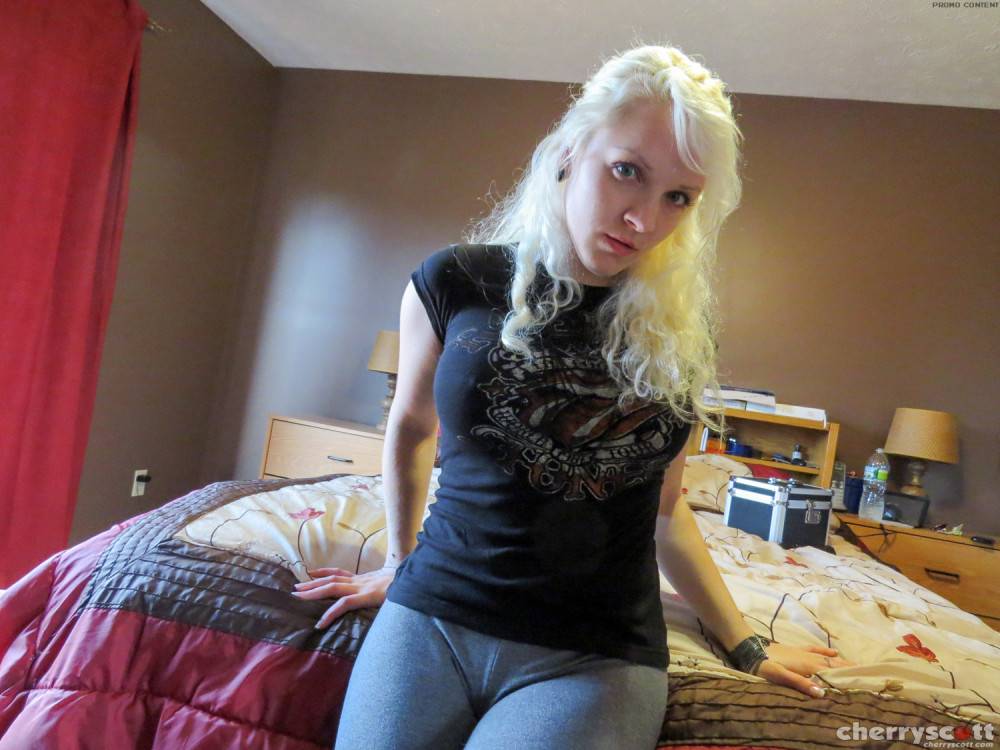 Busty blonde selfie porn - #12