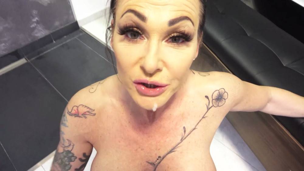 Tattooed Mature With Huge Melons Takes A Nice Shower Before Getting Laid - #15