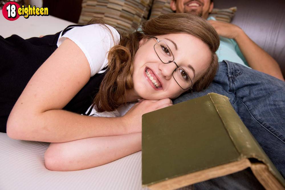 Cute Pale Bookworm Marissa Mae Is A Wild Animal When She Gets Her Hands On A Dick - #2