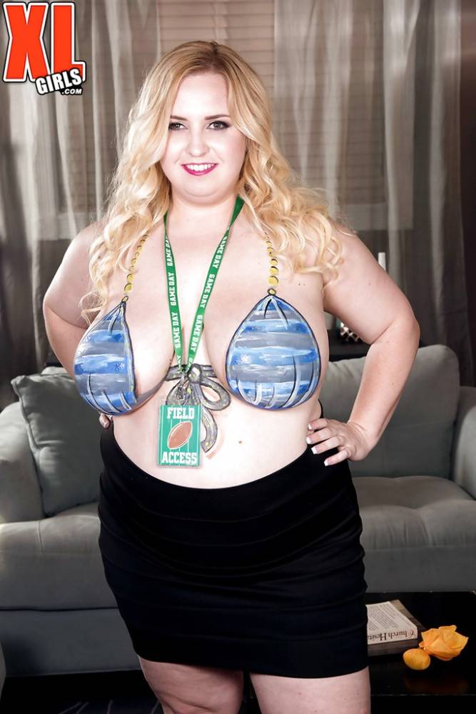 Adorable american blonde ssbbw Nikky Wilder in sexy skirt exposing big boobs and masturbating - #1
