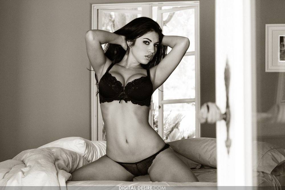 Busty Dark Haired Latin Glam Model Danni Kalifornia Pulls Off Her Black Lingerie - #5