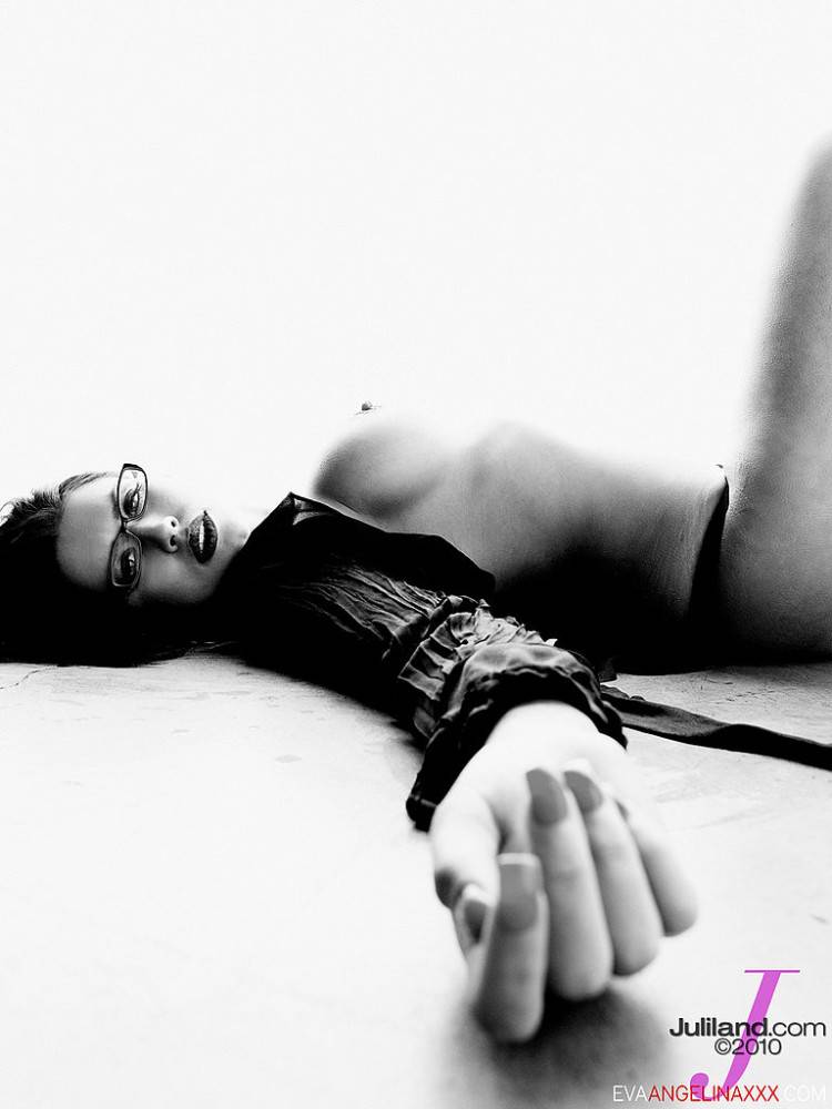 Black And White Photos Of Spectacled Brunette Pornstar Eva Angelina Showing Off Her Big Boobs | Photo: 5798417