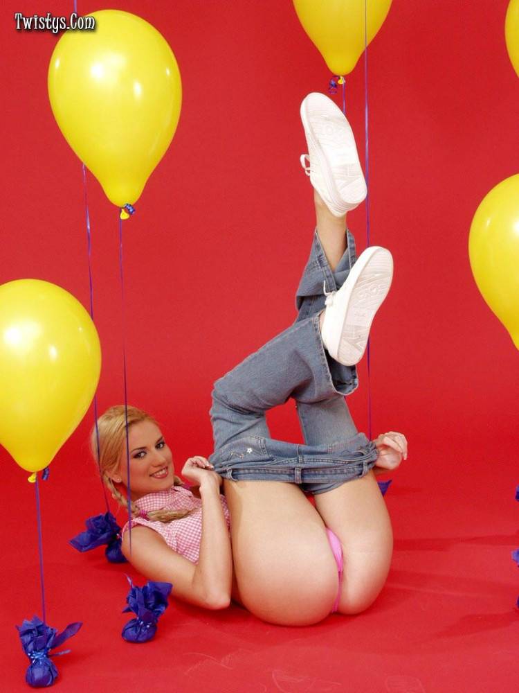 Blonde Babe Claudia Jones Poses Between Yellow Balloons Then Strips And Smokes. - #5