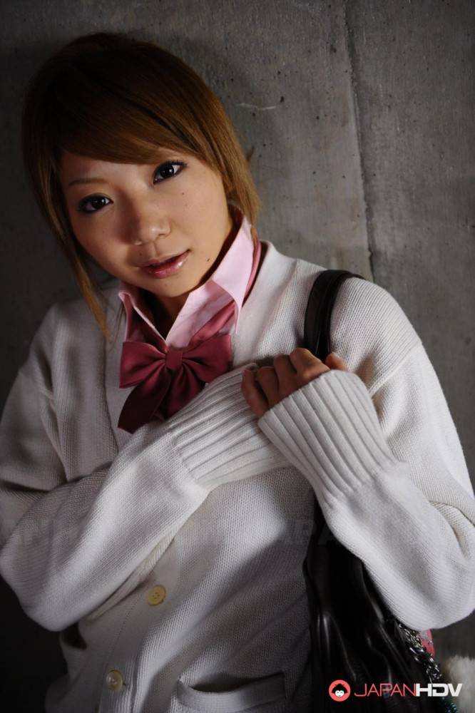 Sexy Asian Schoolgirl Rui Hazuki Is Erotically Posing And Gently Smiling On Camera - #4