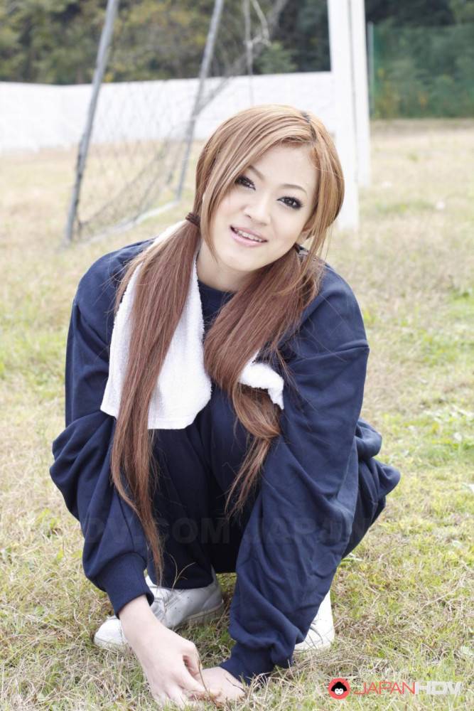 Nice-nelly Asian Babe With Red Hair An Umemiya Exercises Outdoors While Teasing With Her Looks - #10