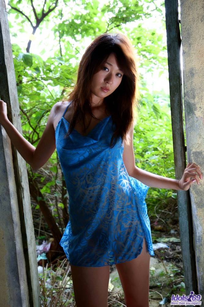 Having Gone Nude This Sweet Oriental Bimbo Risa Misaki Shows The Tits And Hairy Nub - #1