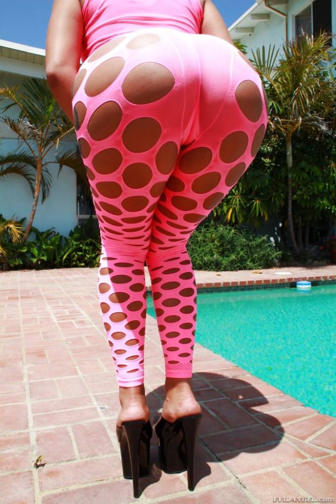 Seductive american cutie Jynx Maze in hot undies exhibits big boobies and butt near the pool - #5
