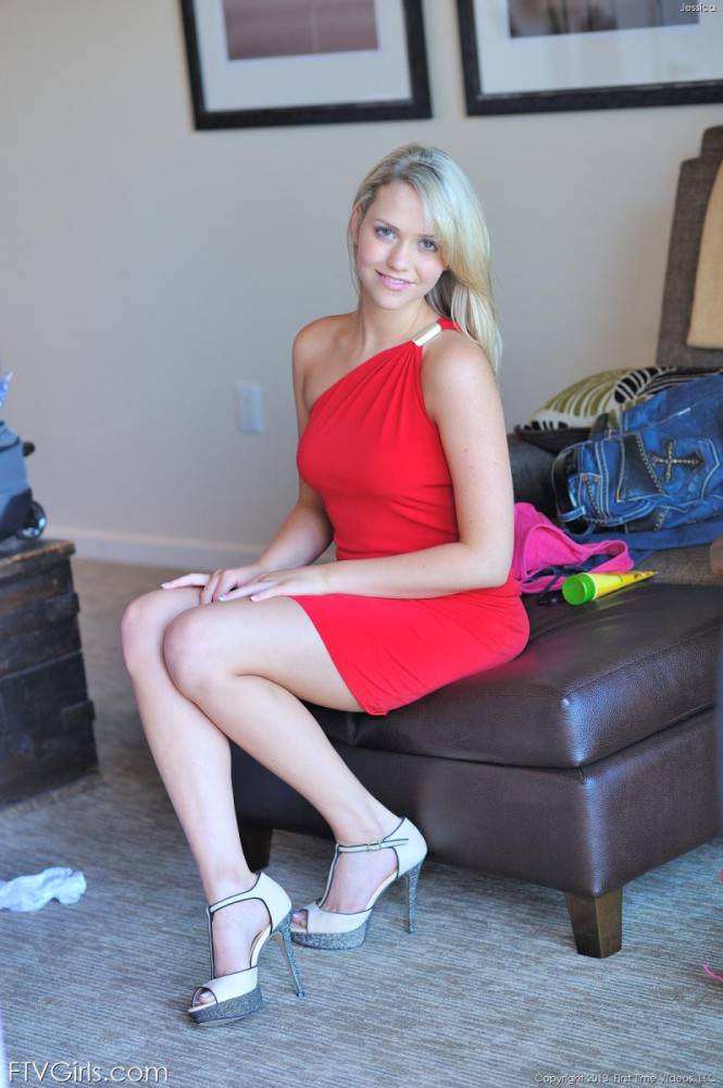 Flexible Blonde Girl Mia Malkova Gets Home From A Car Show And Exposes Her Perfect Bod - #8