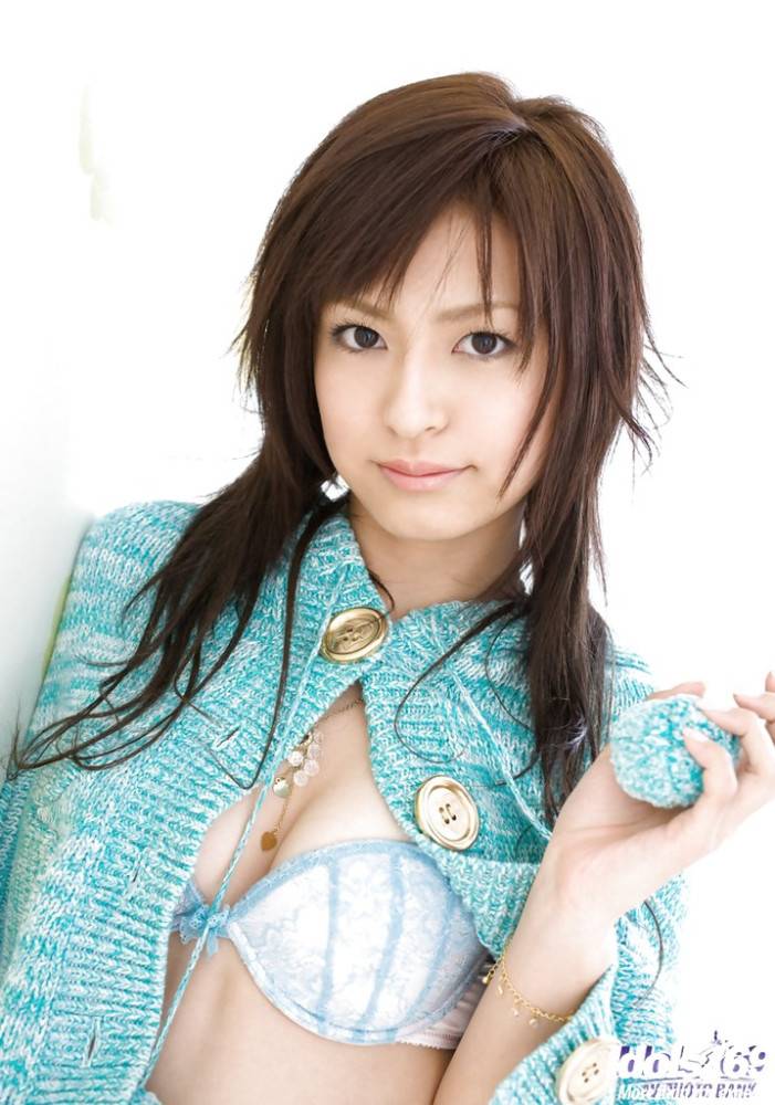 Excellent japanese babe Misaki Mori in underwear exposing her ass - #5