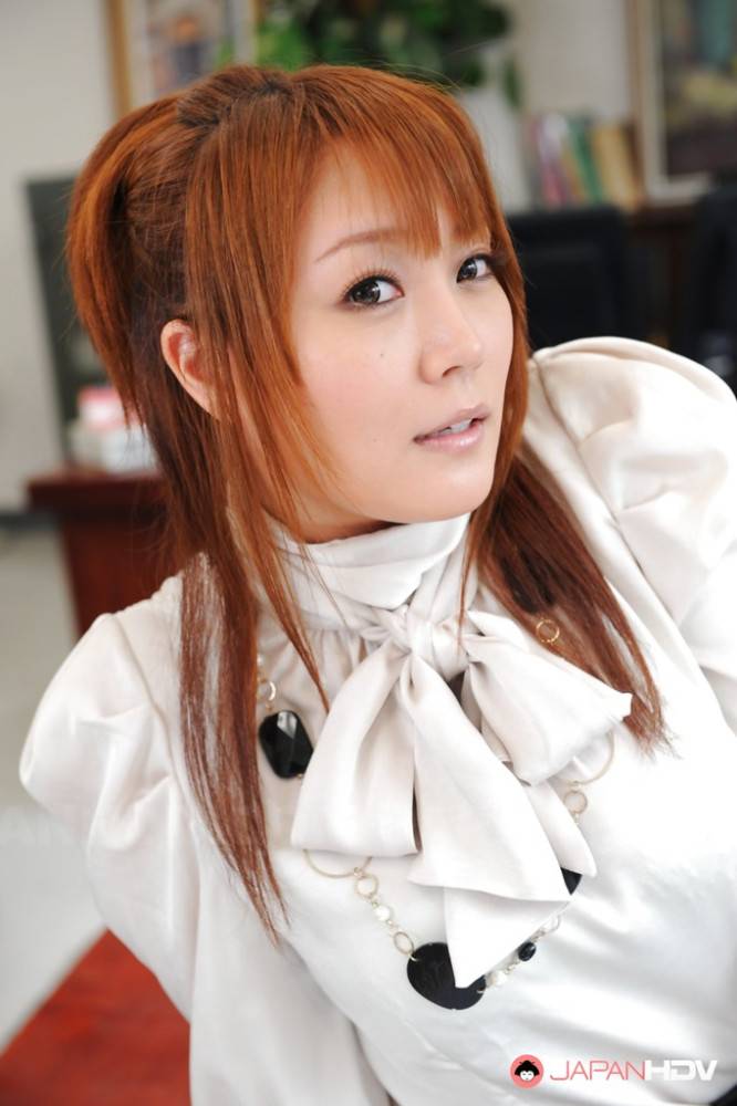 Sultry japanese redheaded milf Hinata Komine in fancy skirt posing - #5