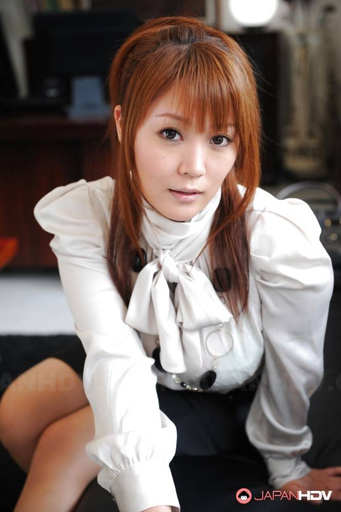 Sultry japanese redheaded milf Hinata Komine in fancy skirt posing - #10