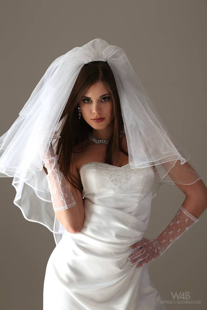 Little Caprice Is Posing In Lingerie As A Bride And That Is Something New For Her. - #10