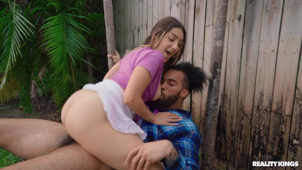 Violet Gems Pleases Horny Black Dude Outdoors - #7