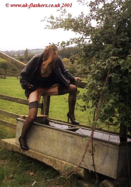 Mature lady pissing outside - #5