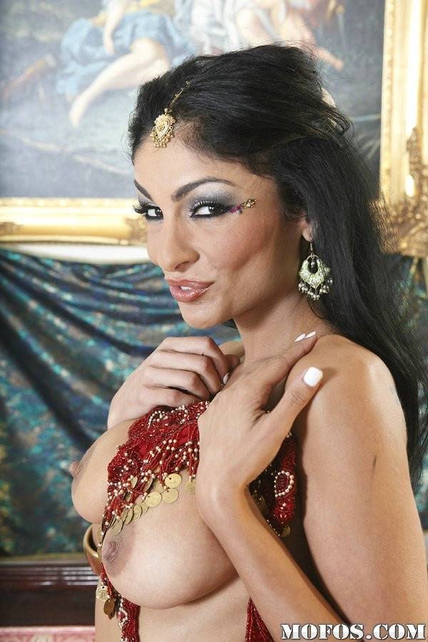 Excellent iranian milf Persia Pele baring big boobs and vagina - #7