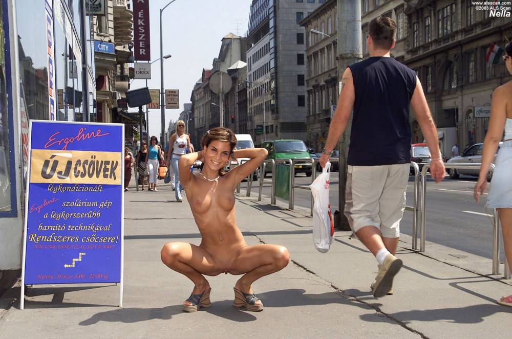 Completely Nude Immaculate Missy Nelli Hunter Explicitly Posing In Public. - #5