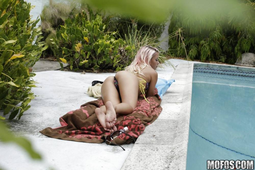 Hot american cutie Marsha May baring big boobies and masturbating near the pool - #10