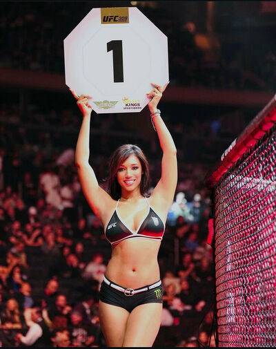 UFC Ring Girl brookliyn_wren brookliynwren helloBROOKLIYN - #7