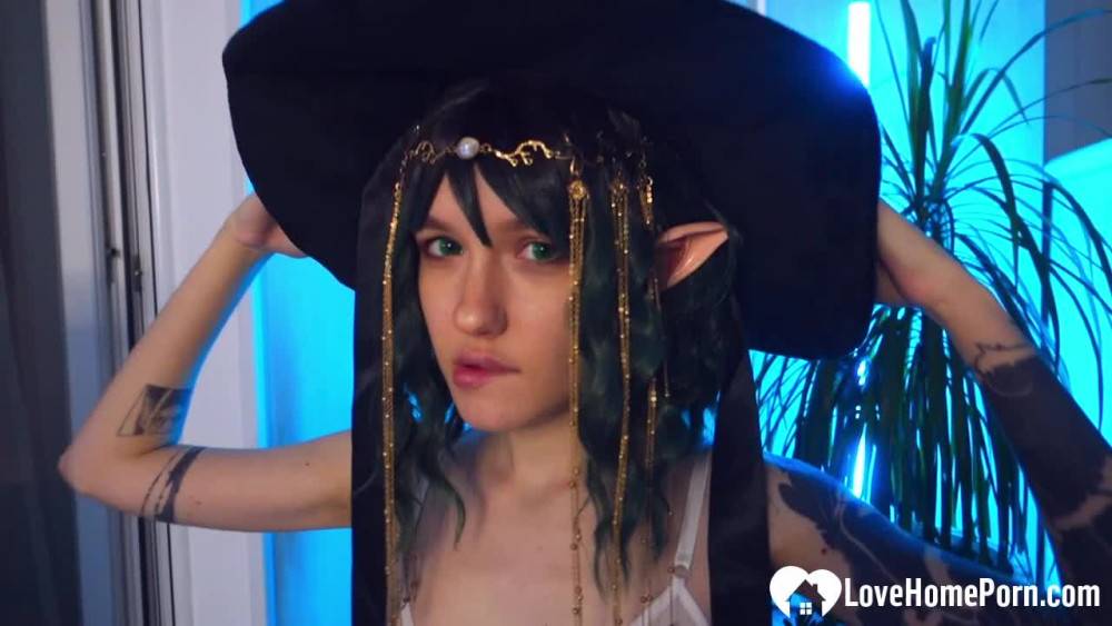 Cosplayer gets a good cock inside of her - #2