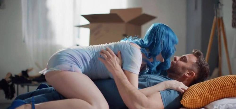 Busty Blue Haired Babe Eaten Out And Dicked Down - #1