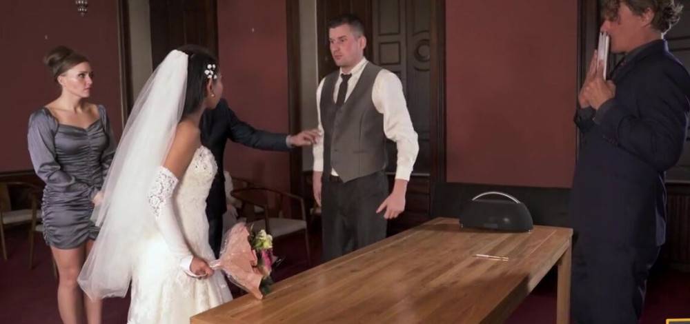 Bride Retaliates And Sucks Marriage Officer's Cock - #1