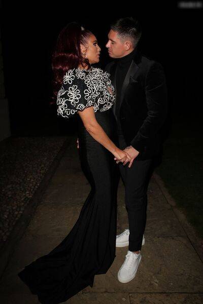 amychilds1990 - #16