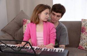 18-year-old redhead Bella Gray goes ass to mouth with her music tutor on nudesceleb.com