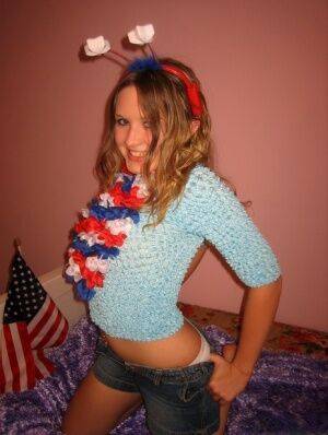 Horny petite teen GND Shelby wishes everyone a happy 4th of July on nudesceleb.com
