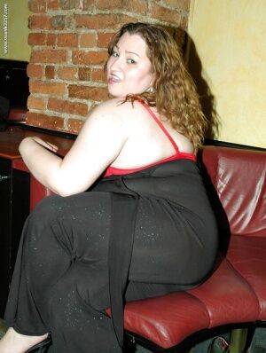 Lustful plumper with big flabby jugd stripping and spreading her legs on nudesceleb.com