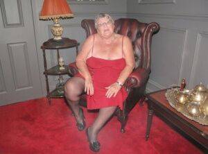 Obese grandmother Grandma Libby showcases her bald pussy in stockings on nudesceleb.com