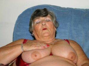 Old UK amateur Grandma Libby uses a vibrator on her horny vagina - Britain on nudesceleb.com
