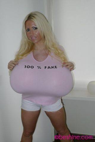 Huge fake tits - Germany on nudesceleb.com
