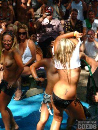 Amateur wet tshirt contest with hot nude nebraska coeds on nudesceleb.com