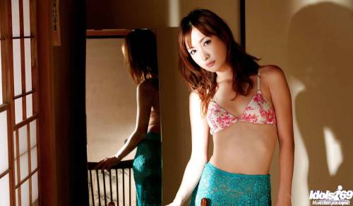 Superb japanese babe Nene reveals her ass - Japan on nudesceleb.com