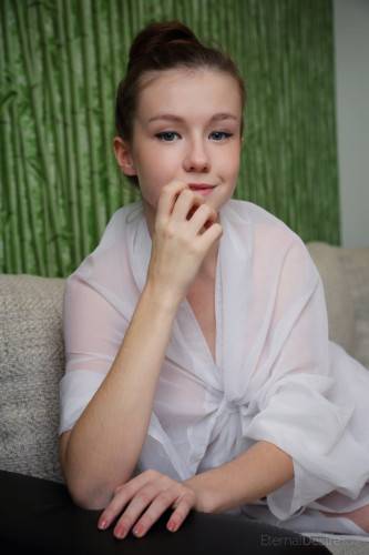 Shapely ukrainian brunette teen Emily Bloom reveals big knockers and hairy beaver - Ukraine on nudesceleb.com