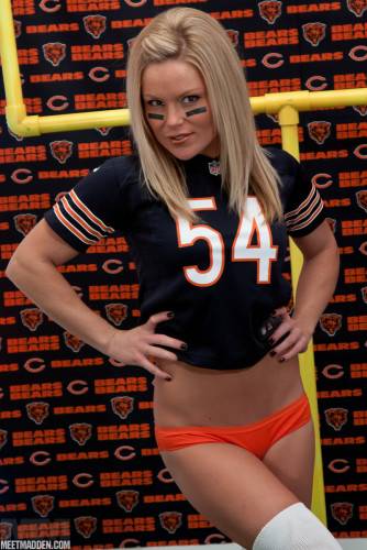 Sporty Golden Haired Girl Meet Madden Enjoys In Taking Her Jersey Off For The Team on nudesceleb.com
