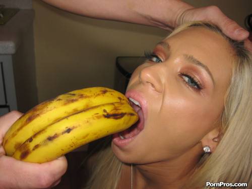 Tight Blonde Teen Kacey Jordan Gags On Huge Cock And Gets Her Flexy Pussy Fucked Deep - Jordan on nudesceleb.com