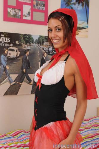 Little Red Riding Cock on nudesceleb.com