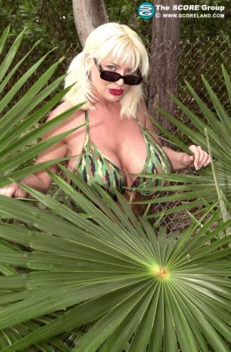 Sarenna Lee in a camouflage bikini on nudesceleb.com