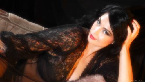 Attractive oriental brunette milf Tera Patrick in sexy hot lingerie on nudesceleb.com
