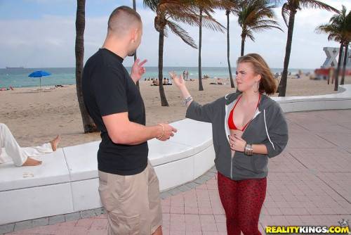 Crazy Blonde Kandy Rainz Gets Picked Up At The Beach Then Taken To Motel And Diddled on nudesceleb.com