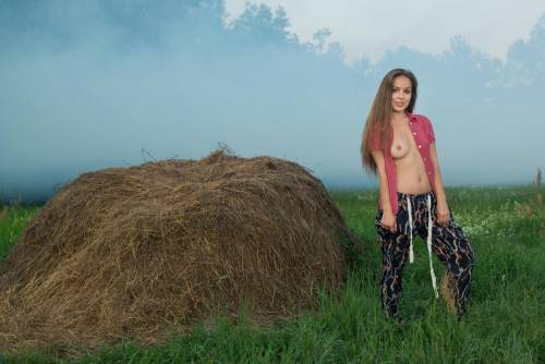 Teen Sweetie Arina G Gets Rid Of Her Clothes In The Field And Poses Nude For Us on nudesceleb.com