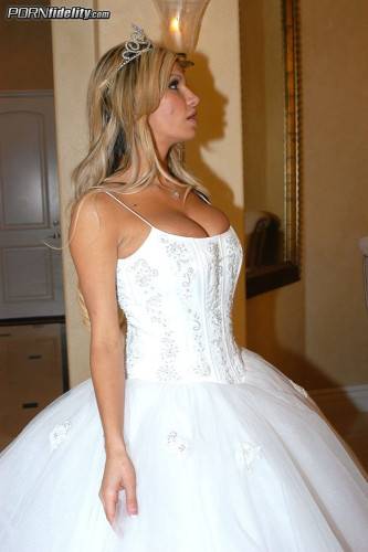 This Licentious Bride Kendall Brooks Has The Moist Pussy That Is Easily Taking Hard Member Inside on nudesceleb.com
