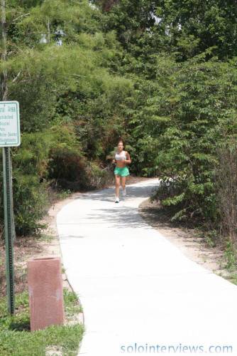 Jogging Hottie on nudesceleb.com