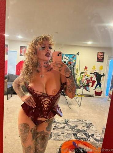 Babygothxxx on nudesceleb.com