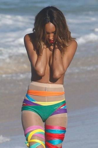 Jourdandunn on nudesceleb.com