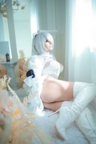 Yunakairi.cosplay on nudesceleb.com