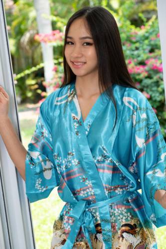 Adorable Japanese Beauty Mayuko Getting Powerful Orgasm - Japan on nudesceleb.com